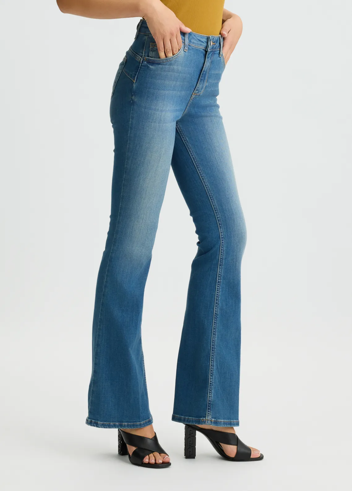 Liu Jo Vaqueros acampanados Bottom Up-Mujer Vaqueros Campana